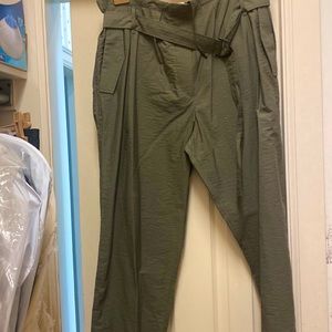 Brunello Cucinelli olive green belted pant Colton poly blend sz 10